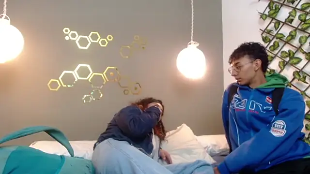 Snapshot of be_sinners chatting on September 23, 2:47 am be sinners online show from September 23, 2:47 am