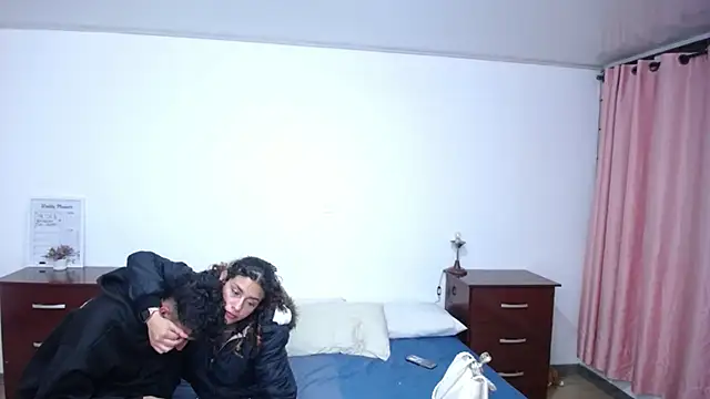 Snapshot of be_sinners chatting on October 21, 2:34 am be sinners online show from October 21, 2:34 am