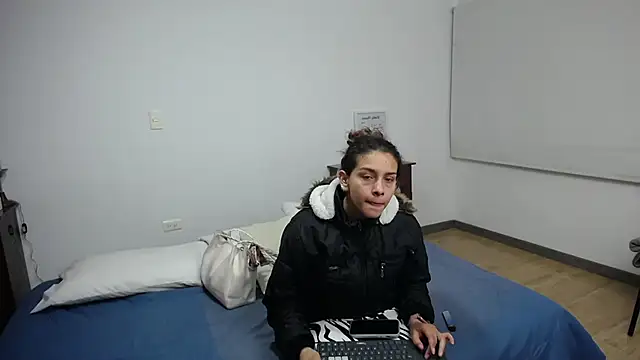 Snapshot of be_sinners chatting on November 24, 2:55 am be sinners online show from November 24, 2:55 am