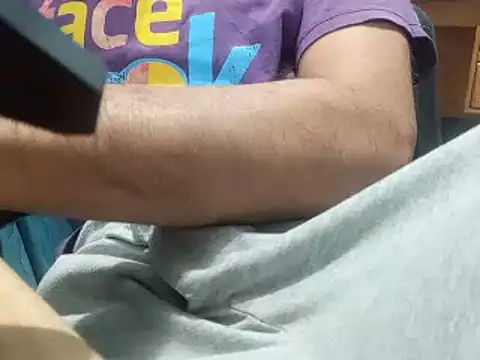 SALLY OMAR  online show from November 20, 6:18 pm