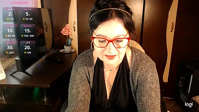 exymilf  online show from November 30, 11:25 am