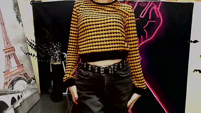 StellaCRL online show from January 7, 3:33 pm