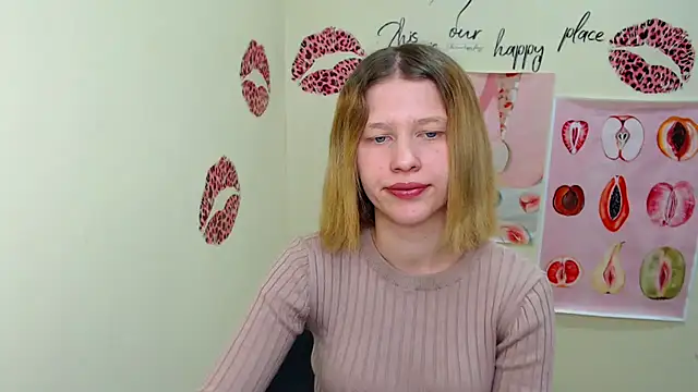 StellaCRL online show from March 14, 10:18 am