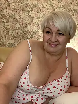 Laura Millf online show from March 3, 5:07 pm