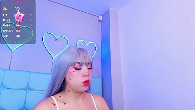 Lizzie-Evans online show from February 14, 12:14 pm