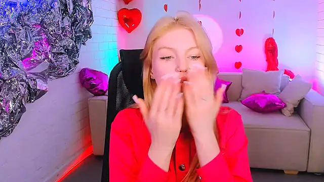 GraceGlamour online show from February 25, 5:08 am