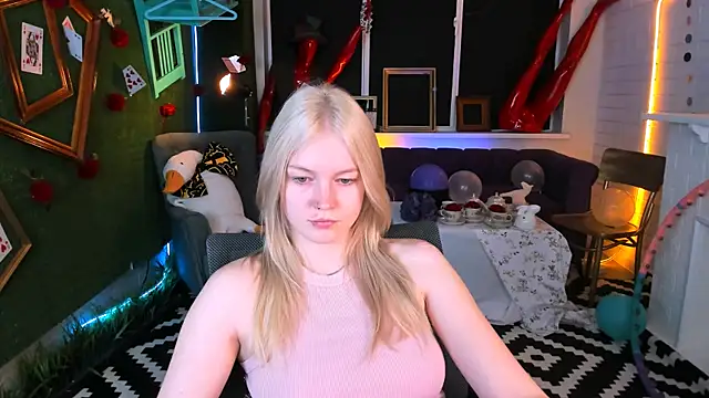 GraceGlamour online show from September 25, 5:11 am