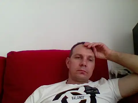 Snapshot of civik chatting on July 22, 2:53 pm civik online show from July 22, 2:53 pm