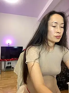 Snapshot of alana_liam chatting on December 24, 8:27 pm alana liam online show from December 24, 8:27 pm