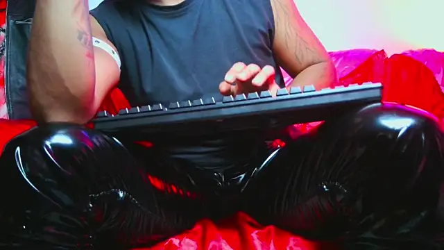 Leonnardo Jaramillo online show from January 19, 12:06 pm