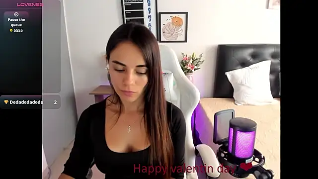 Snapshot of Sara_lopez_28 chatting on February 17, 2:24 pm Sara lopez 28 online show from February 17, 2:24 pm