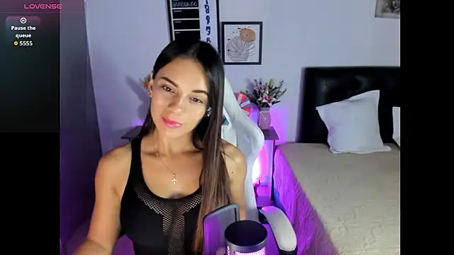 Snapshot of Sara_lopez_28 chatting on March 3, 11:27 am Sara lopez 28 online show from March 3, 11:27 am