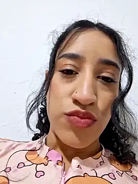 Snapshot of Eimy_Sexy_ chatting on June 16, 12:30 pm Eimy Sexy online show from June 16, 12:30 pm