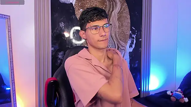 Alexx tc online show from April 8, 3:39 am