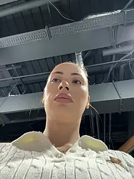 NattyPierce online show from January 9, 8:03 am