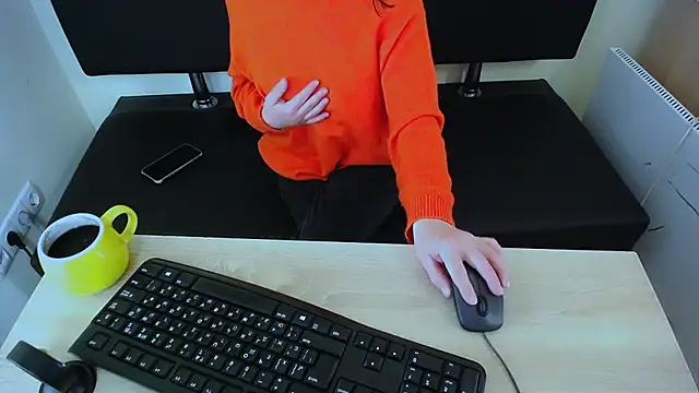 LaimaV  online show from November 1, 7:43 am