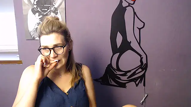  sexy lady online show from June 11, 3:54 pm