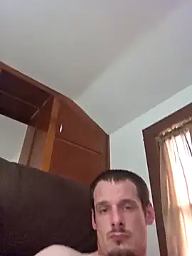Snapshot of HardenedYakut chatting on April 15, 6:48 pm HardenedYakut online show from April 15, 6:48 pm