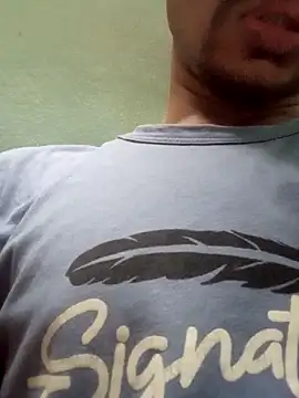 Snapshot of fanus_6927 chatting on October 15, 2:39 pm fanus 6927 online show from October 15, 2:39 pm