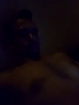 Snapshot of fanus_6927 chatting on August 5, 3:48 pm fanus 6927 online show from August 5, 3:48 pm