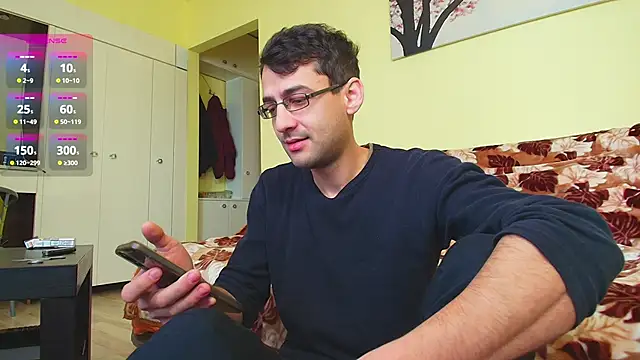 HungEddy online show from March 1, 9:40 am