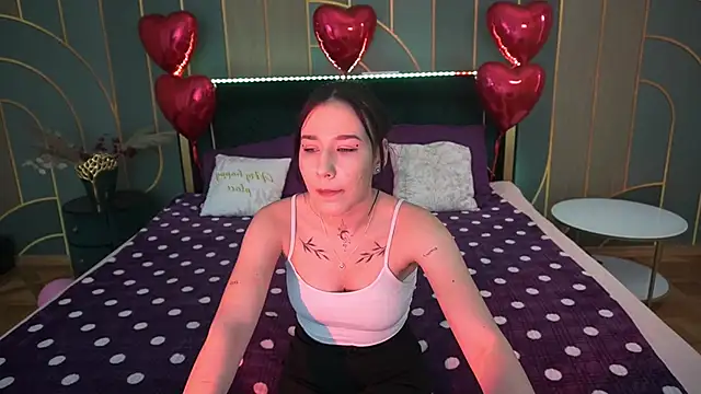 NikkiGoldSide online show from February 12, 2:32 pm