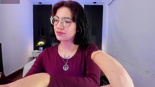 Gianna foxy online show from March 12, 5:24 am