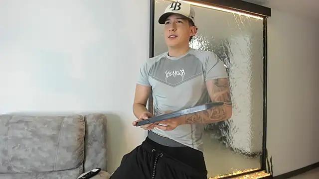 emmanuel scor online show from October 17, 5:15 pm