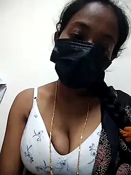Snapshot of Jyotilakshmi chatting on May 3, 5:52 pm Jyotilakshmi online show from May 3, 5:52 pm