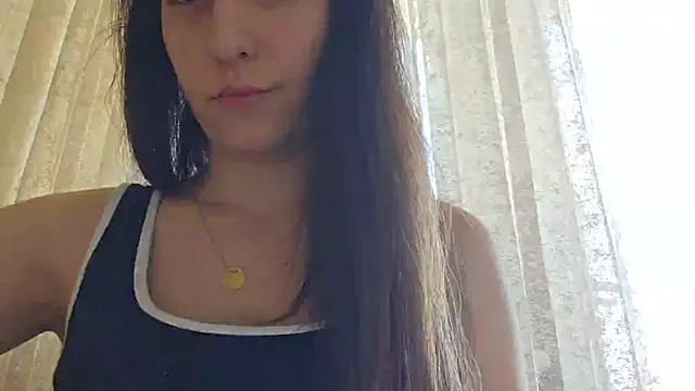 Snapshot of AlejandraDelaney chatting on December 11, 9:30 am AlejandraDelaney online show from December 11, 9:30 am