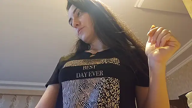 AlejandraDelaney online show from November 4, 12:15 pm