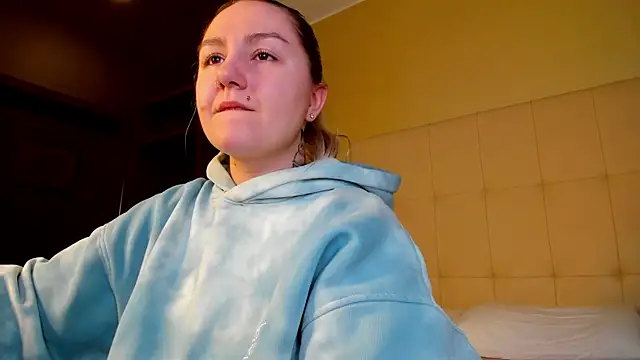 Debbie Taylor online show from November 19, 5:13 pm