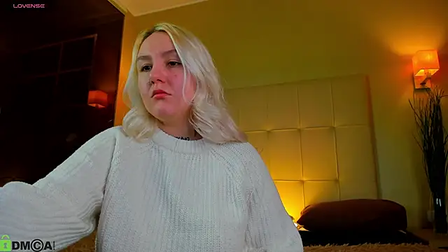 Debbie Taylor online show from April 10, 5:28 pm