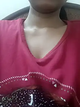 Snapshot of Rajni-Mehra chatting on February 17, 4:20 am Rajni-Mehra online show from February 17, 4:20 am