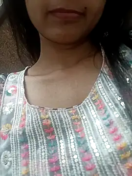 Snapshot of Rajni-Mehra chatting on February 17, 3:42 pm Rajni-Mehra online show from February 17, 3:42 pm