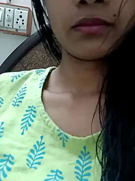 Snapshot of Rajni-Mehra chatting on February 19, 9:39 am Rajni-Mehra online show from February 19, 9:39 am