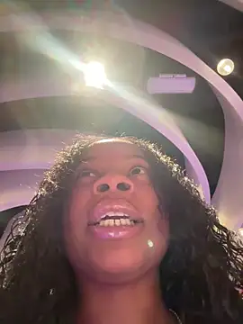 miamiworld online show from December 19, 11:01 pm