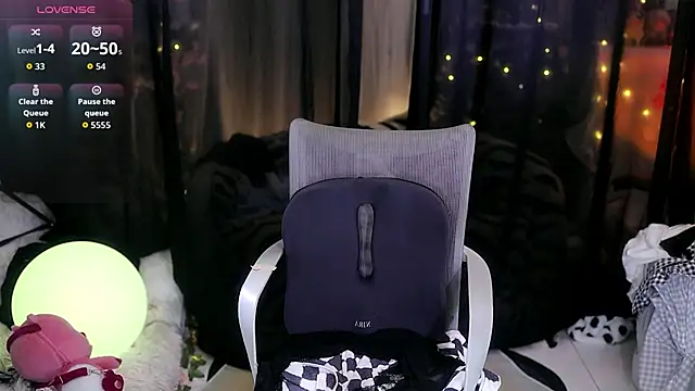 Snapshot of Evajoannana chatting on September 26, 1:37 pm Evajoannana online show from September 26, 1:37 pm