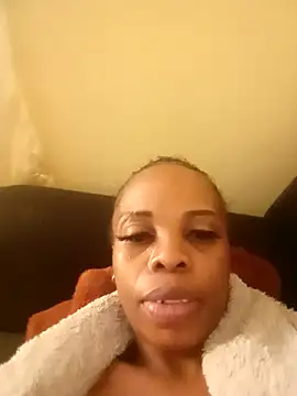 SweetHotLipsX39 online show from October 17, 6:27 am