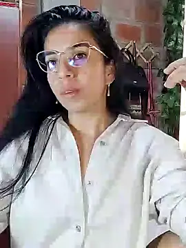 anngela01 online show from January 29, 8:04 pm