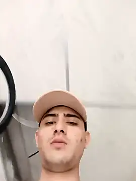 Snapshot of PhilipRich chatting on January 8, 7:38 pm PhilipRich online show from January 8, 7:38 pm