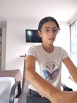 thedianakaro online show from December 29, 8:37 pm