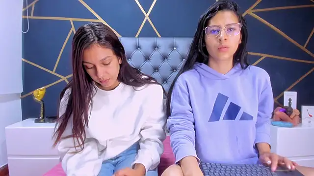 Luci And Sofi online show from February 4, 1:59 pm