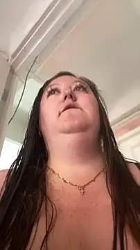 Chloee ep online show from October 16, 4:41 pm