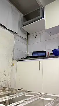 Chloee ep online show from February 3, 5:16 am