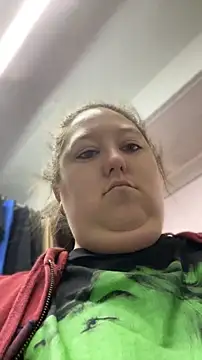 Chloee ep online show from April 16, 12:39 pm