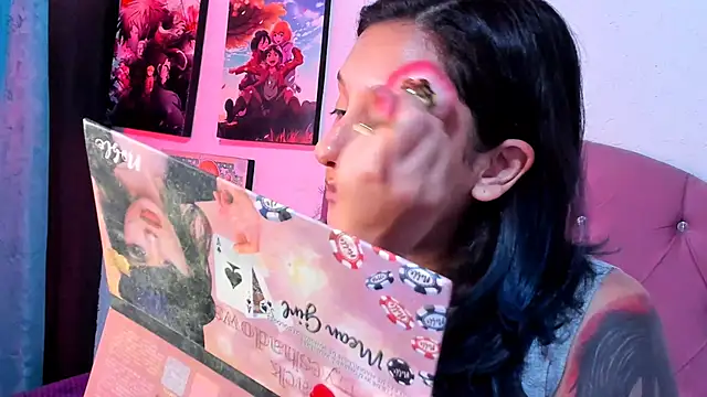 Mila nixon02 online show from November 29, 4:32 pm