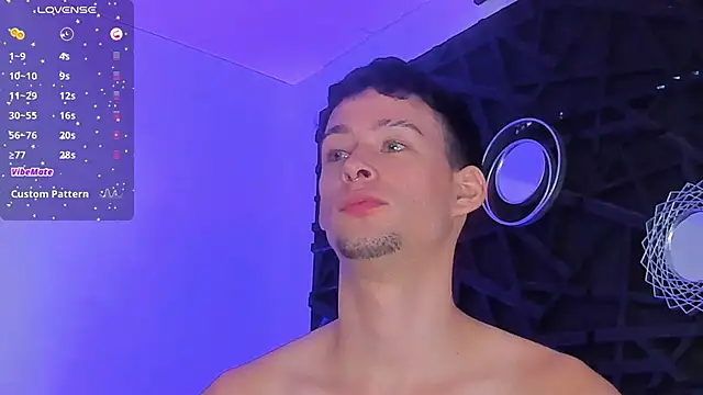 JadeSmiith  online show from January 10, 12:17 am