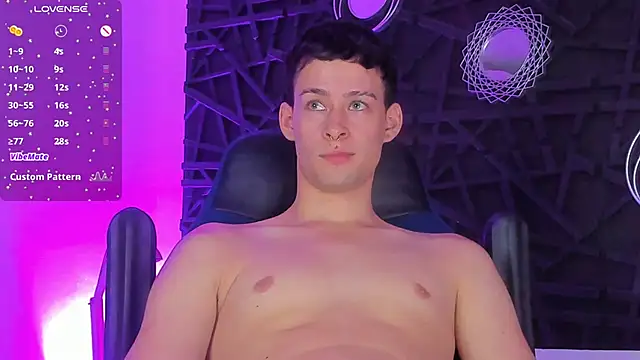 JadeSmiith  online show from January 16, 12:23 am