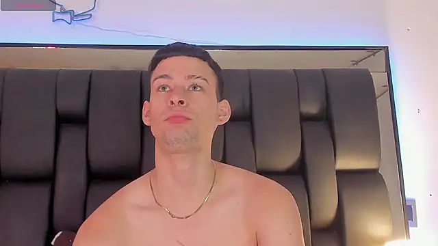 JadeSmiith  online show from February 10, 8:42 pm